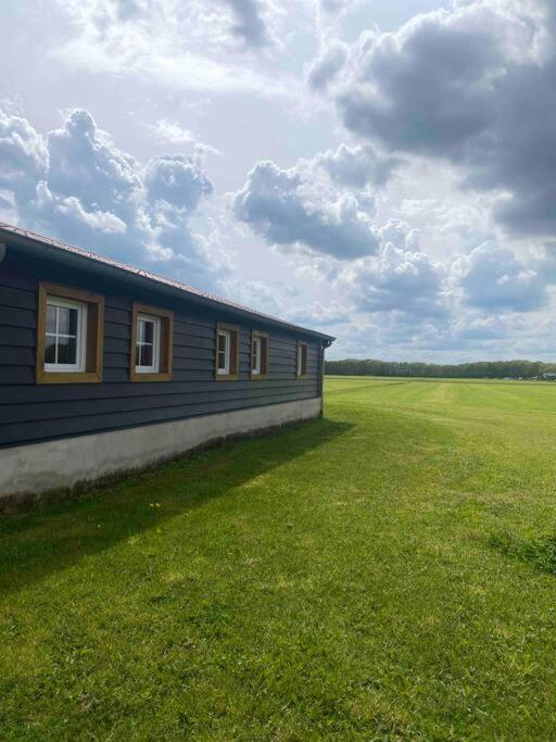Ut-Huuske Villa Westerbeek Eksteriør billede